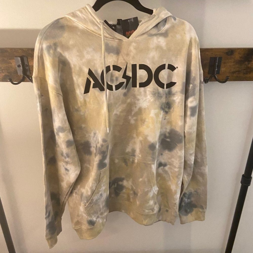 AC/DC Tshirt size large hoodie